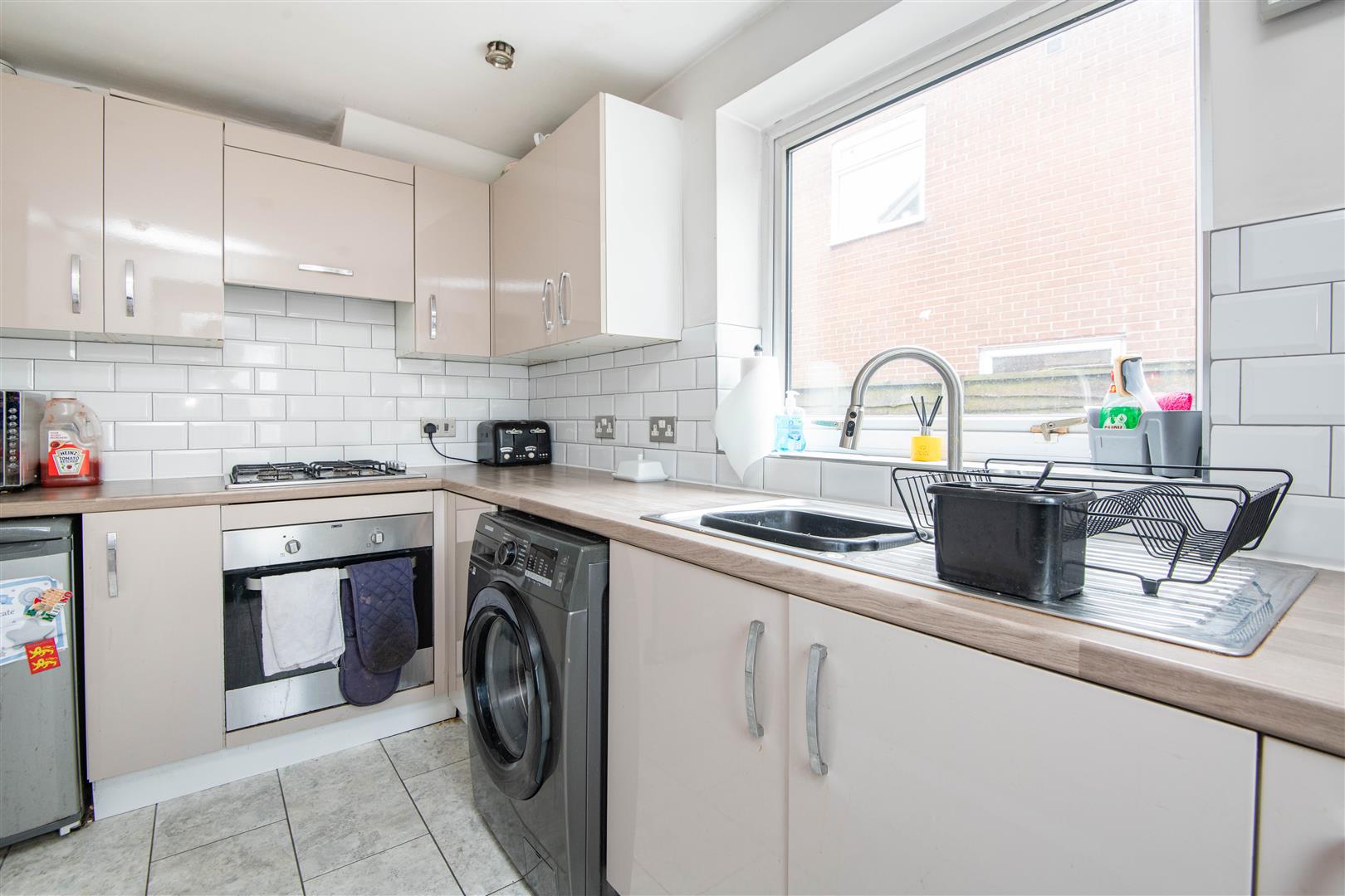 3 bed property in Larchwood Crescent, Leyland